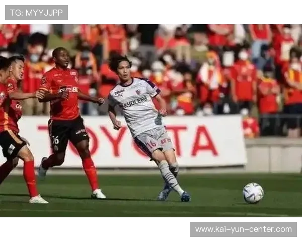 相马勇纪独中两元 町田泽维亚客场轻取上海申花