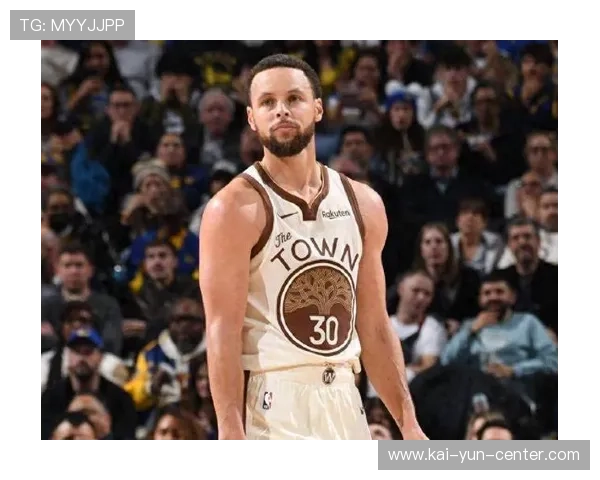 勇士科尔不满球队防守表现 内线保护不力成输球主因